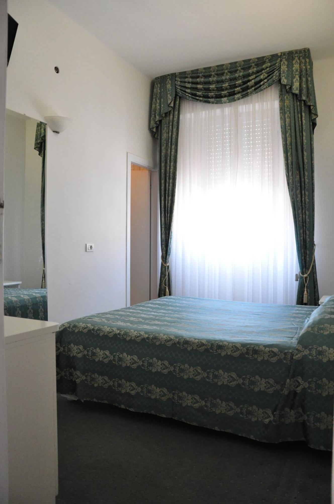 Hotel Sirena Senigallia Exterior photo
