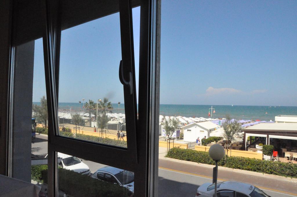 Hotel Sirena Senigallia Exterior photo