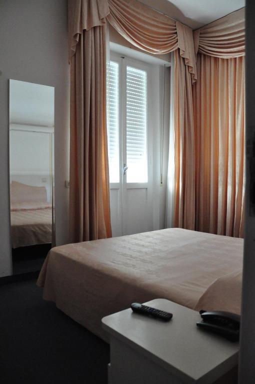 Hotel Sirena Senigallia Room photo