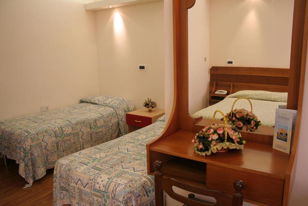 Hotel Sirena Senigallia Exterior photo